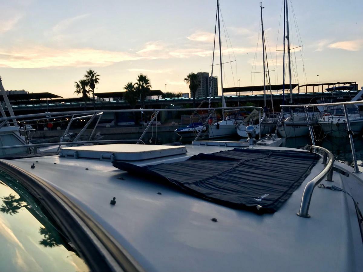 Yacht Experience Barcelona Ξενοδοχείο Sant Adria de Besos Εξωτερικό φωτογραφία
